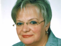Portraitfoto von B&auml;rbel M&uuml;ller, Rezeptionsfachkraft